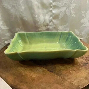 Vintage Beauce  ceramic planter No.304